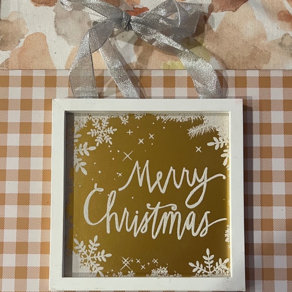 Merry Christmas Sparkle Wall Hanging Gold Face White Frame w/Silver Ribb… - Picture 1 of 4